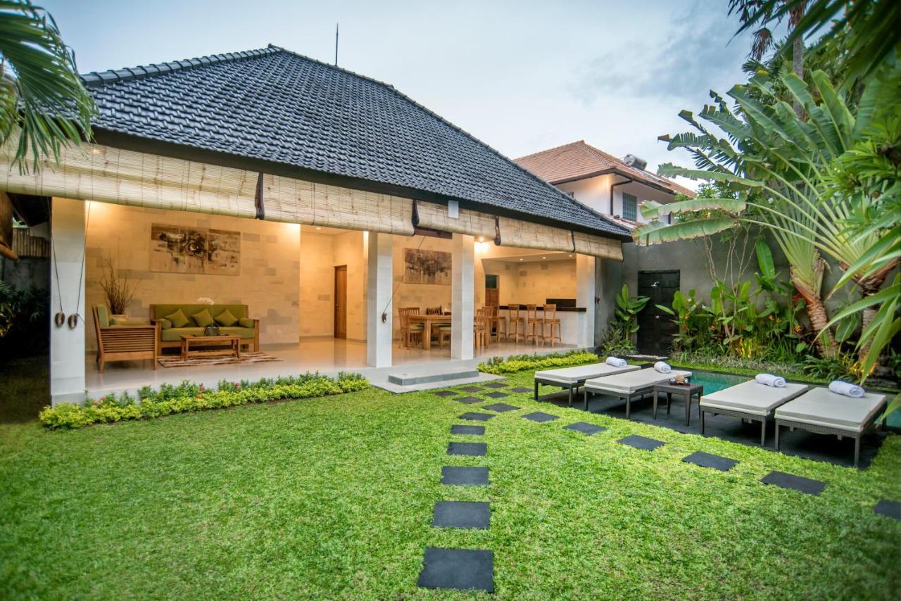 Sandi Agung Villa Bidadari Seminyak Exterior foto